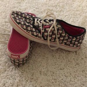Vans: Hello Kitty, Black and Pink size 9.5